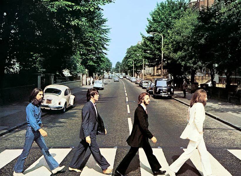 The-Beatles-Abbey-Road-Album-cover-web-optimised-820-820x600